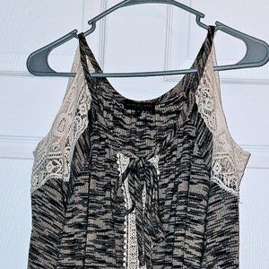 SIGNATURE STUDIO - PLUS SIZE - WOMENS BLOUSE